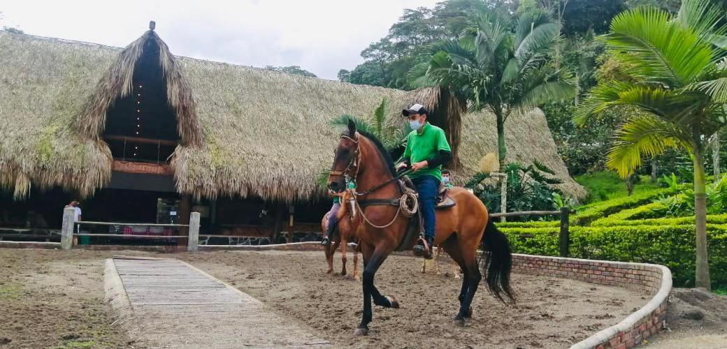 Rancho Ecoturistico El Faro Hotel La Mesa  Buitenkant foto